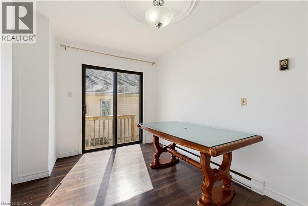 Semi-detached for sale at 427 LAWRENCE Avenue, Victoria Hills, Kitchener, Ontario, photo 5