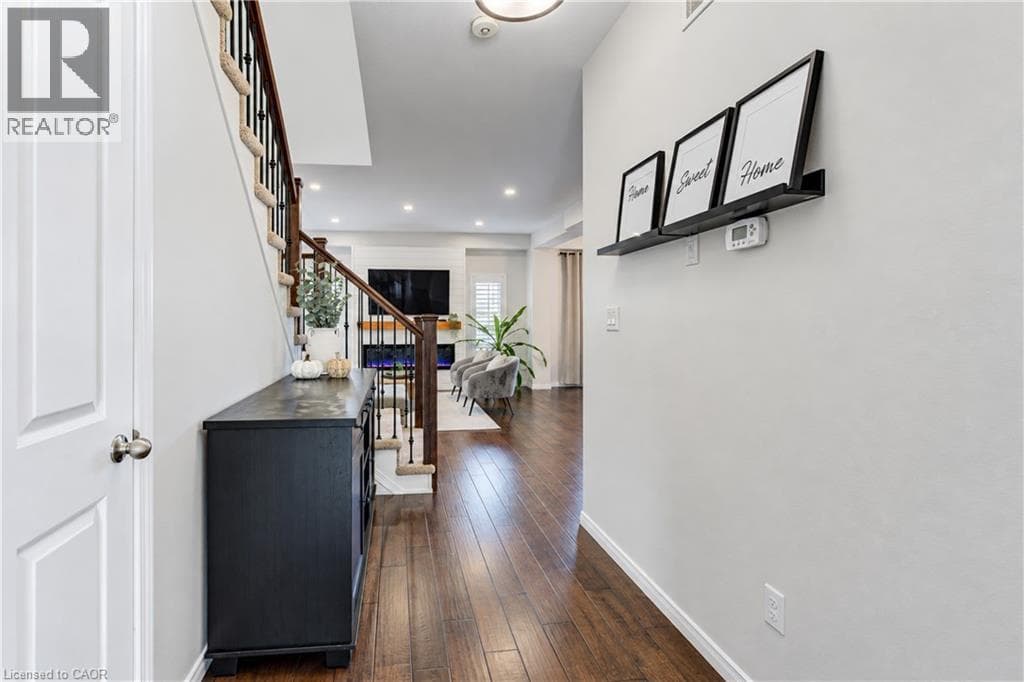 Detached for sale at 541 BRITTANIA Crescent, Huron Park, Kitchener, Ontario, photo 9