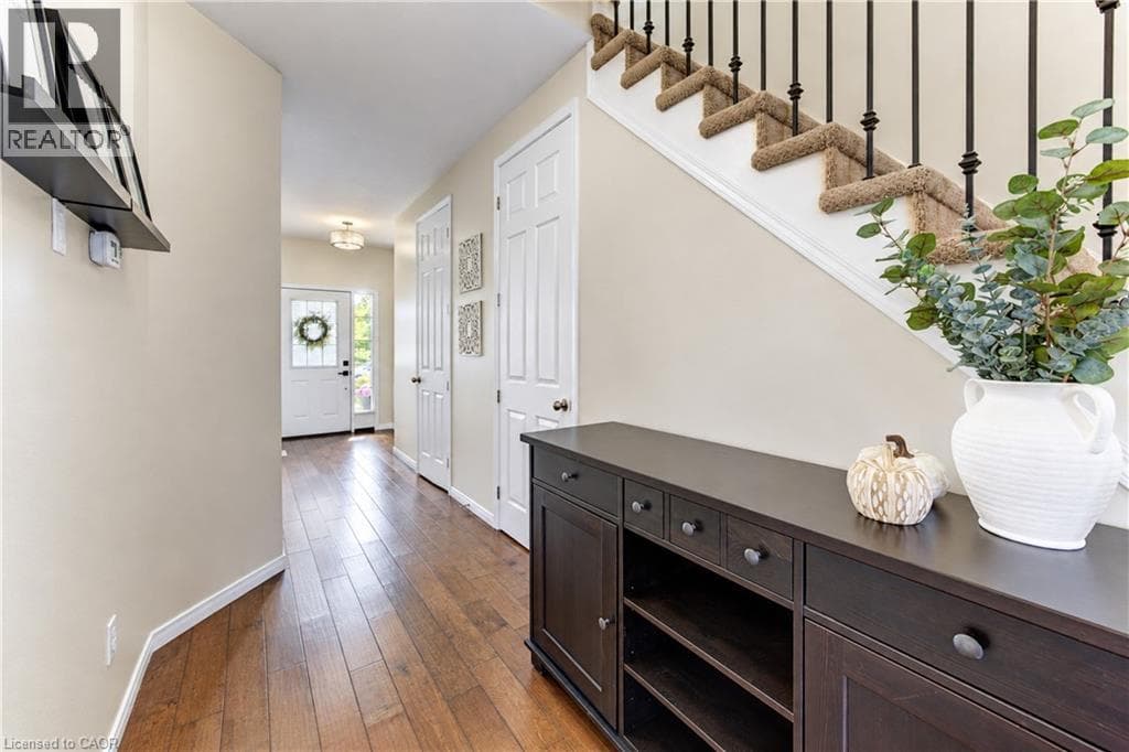 Detached for sale at 541 BRITTANIA Crescent, Huron Park, Kitchener, Ontario, photo 10