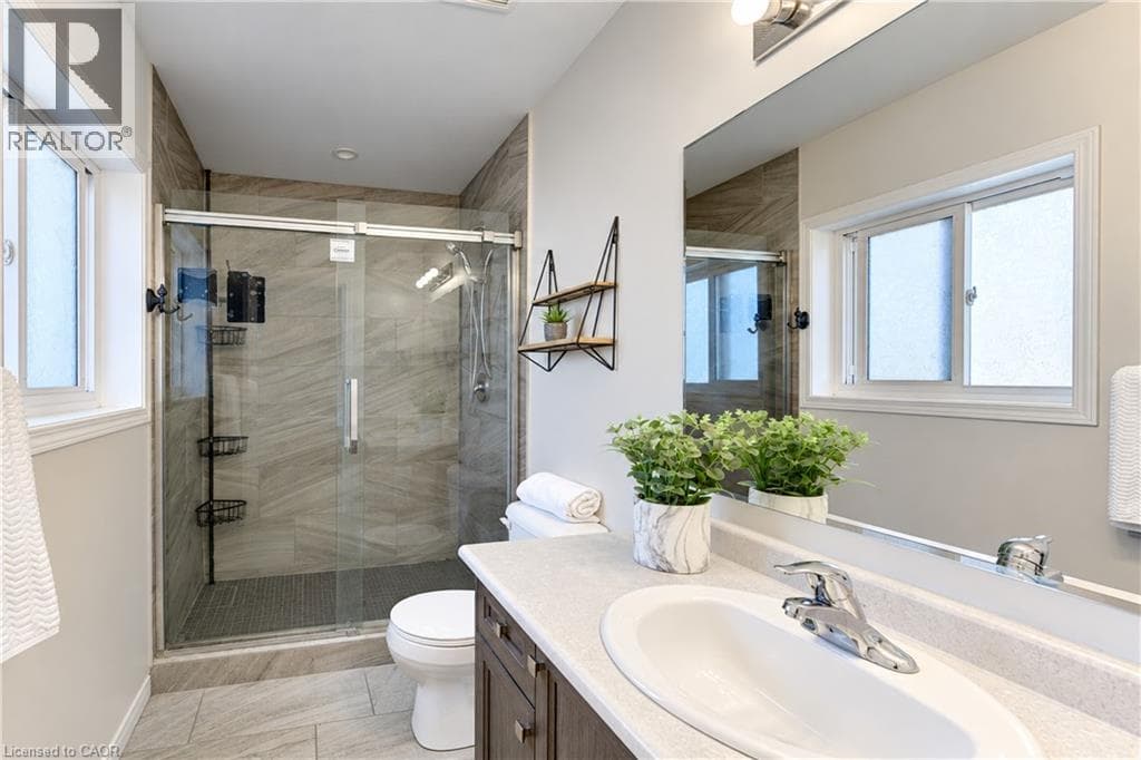Detached for sale at 541 BRITTANIA Crescent, Huron Park, Kitchener, Ontario, photo 33