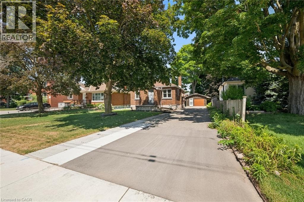 Detached for sale at 714 FREDERICK Street, Rosemount, Kitchener, Ontario, photo 2