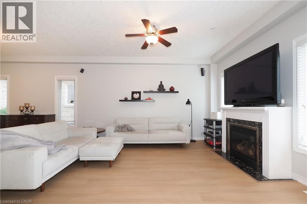 Detached for sale at 15 TREEVIEW Drive, St. Jacobs, Woolwich, Ontario, photo 14