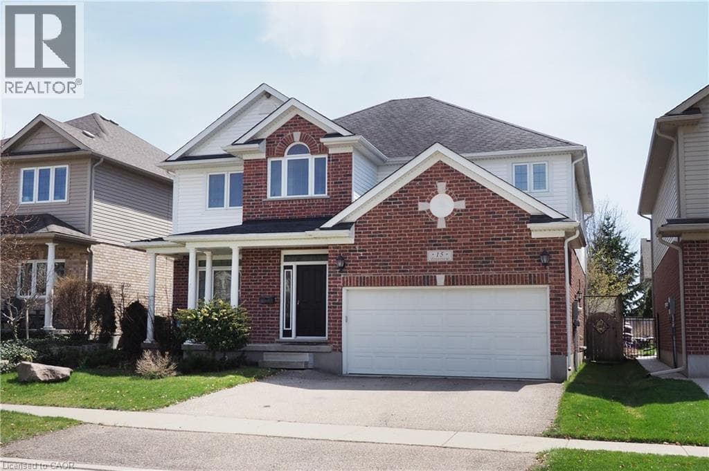 Detached for sale at 15 TREEVIEW Drive, St. Jacobs, Woolwich, Ontario, photo 2