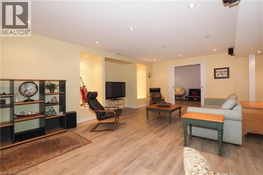 Detached for sale at 15 TREEVIEW Drive, St. Jacobs, Woolwich, Ontario, photo 33