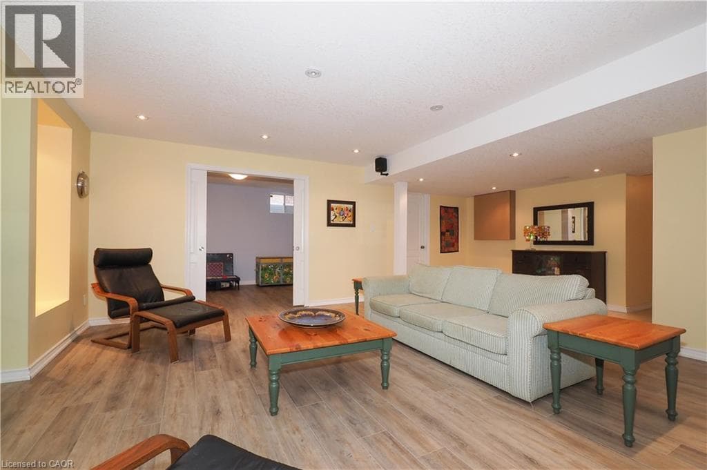 Detached for sale at 15 TREEVIEW Drive, St. Jacobs, Woolwich, Ontario, photo 34