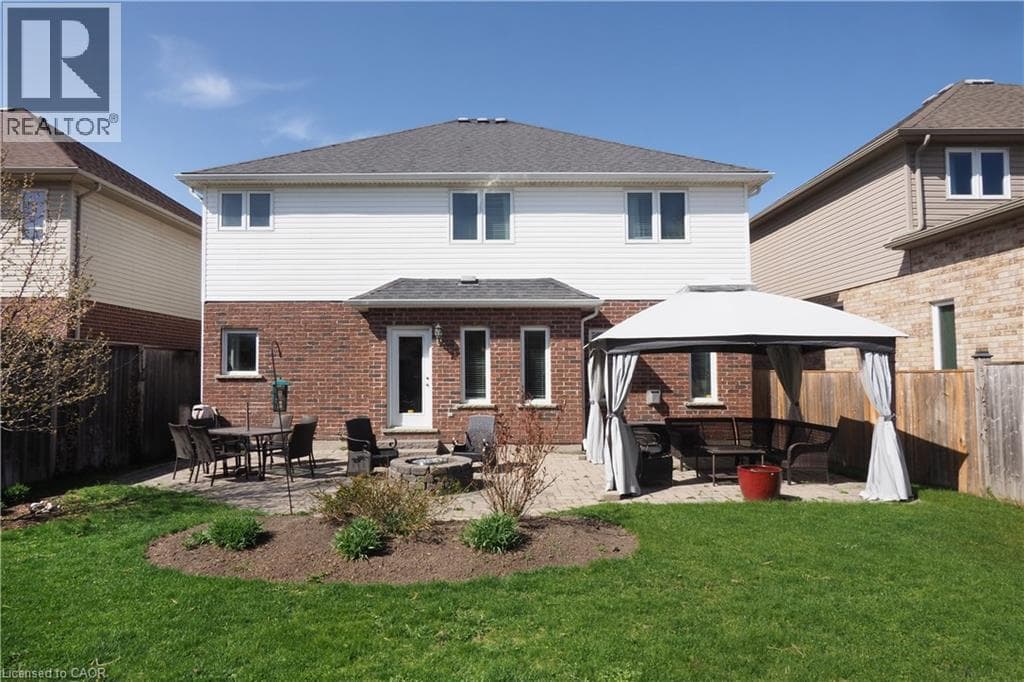 Detached for sale at 15 TREEVIEW Drive, St. Jacobs, Woolwich, Ontario, photo 39