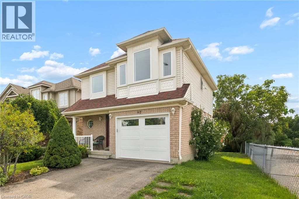 Detached for sale at 67 APPLE TREE Drive, Idlewood, Kitchener, Ontario, photo 2