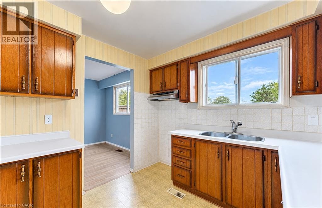 Semi-detached for sale at 62 THE COUNTRY Way, Country Hills West, Kitchener, Ontario, photo 16