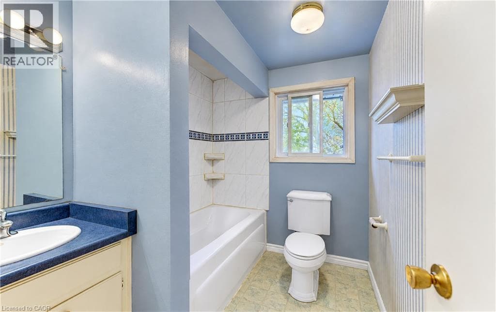 Semi-detached for sale at 62 THE COUNTRY Way, Country Hills West, Kitchener, Ontario, photo 19