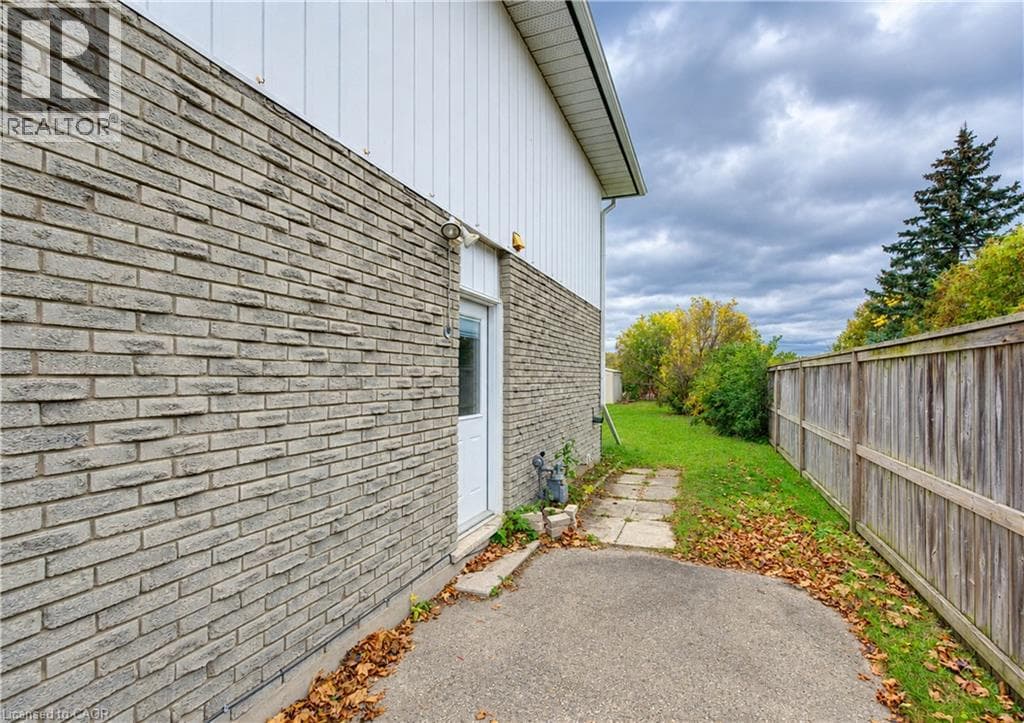 Semi-detached for sale at 62 THE COUNTRY Way, Country Hills West, Kitchener, Ontario, photo 35