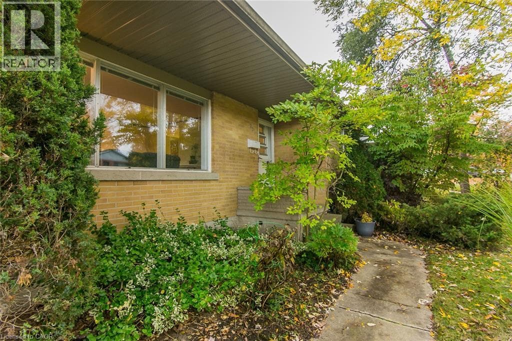 Detached for sale at 201 DAWSON Street, Uptown West, Waterloo, Ontario, photo 3