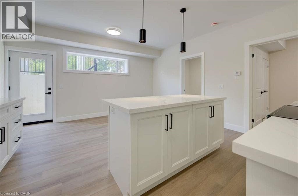 Apartment for sale at 17 PETER Street Unit# 1, Cedar Hill, Kitchener, Ontario, photo 6