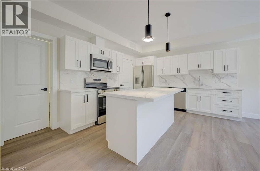 17 PETER Street Unit# 1