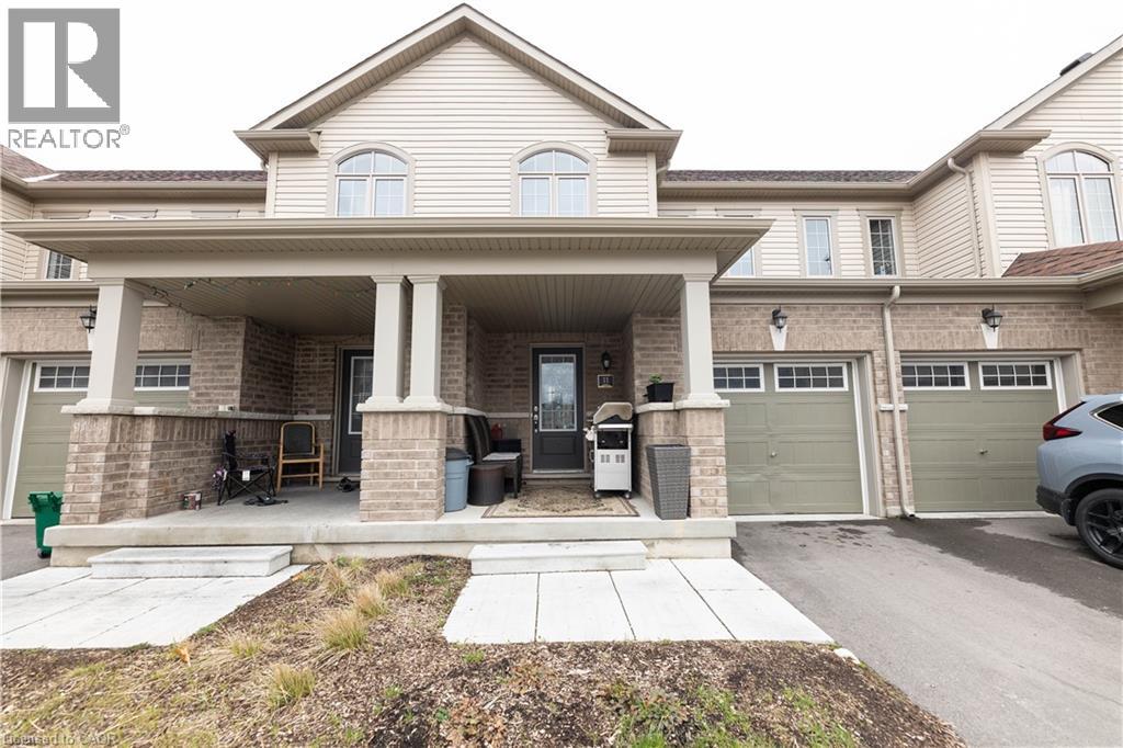 740 LINDEN Drive Unit# 11