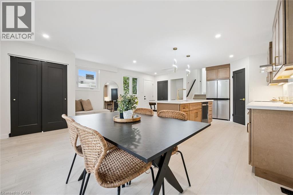 459 DRUMMERHILL Crescent
