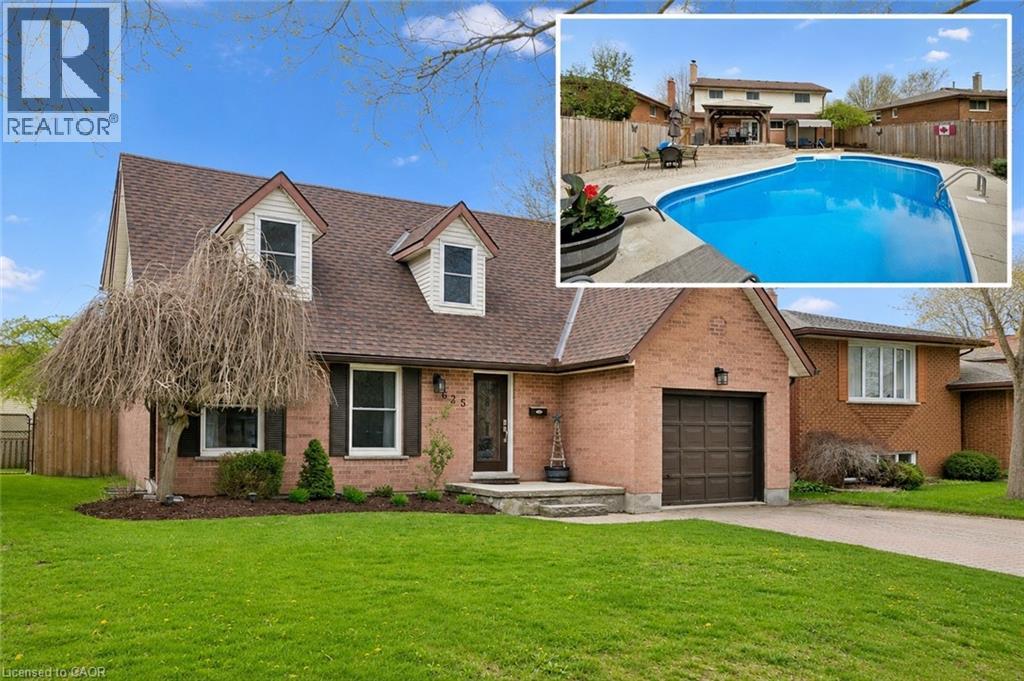 625 PINE ISLAND Crescent