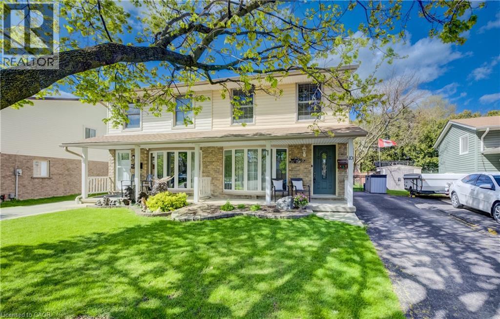 10 MEADOW WOODS Crescent