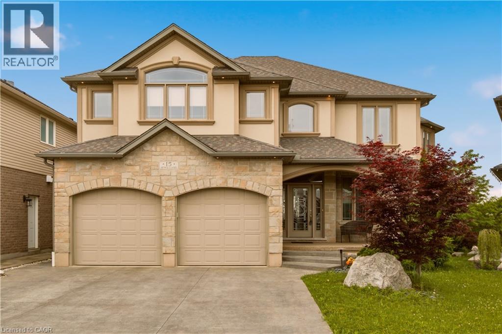 15 MCWILLIAMS Court