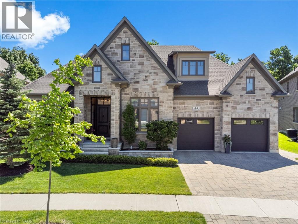 44 PIONEER RIDGE Drive
