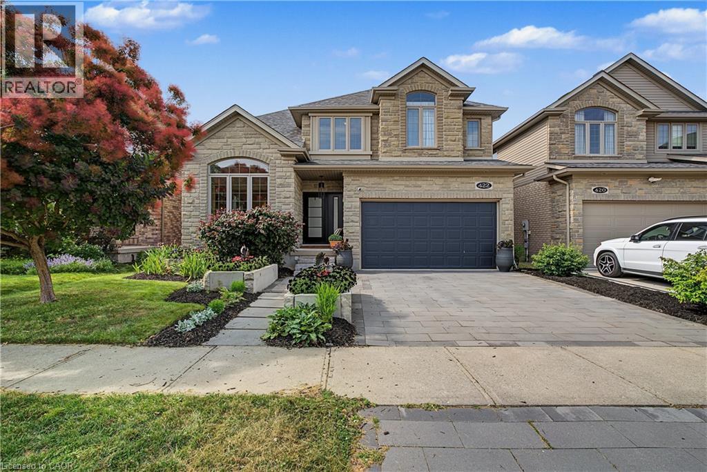 422 RIDEAU RIVER Street